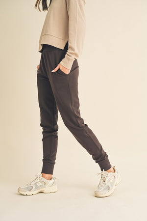 Janie Joggers