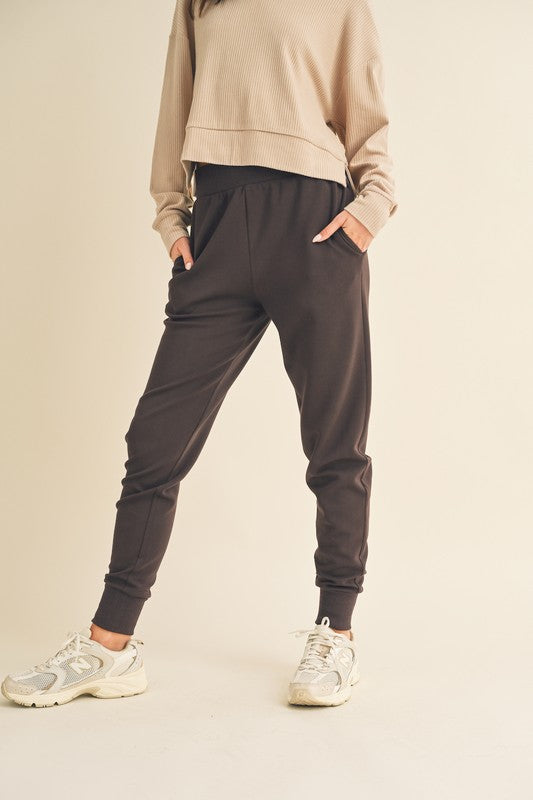 Janie Joggers